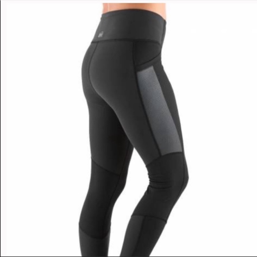 REI Co Op- Women’s Black Screeline Hike Tights Sm